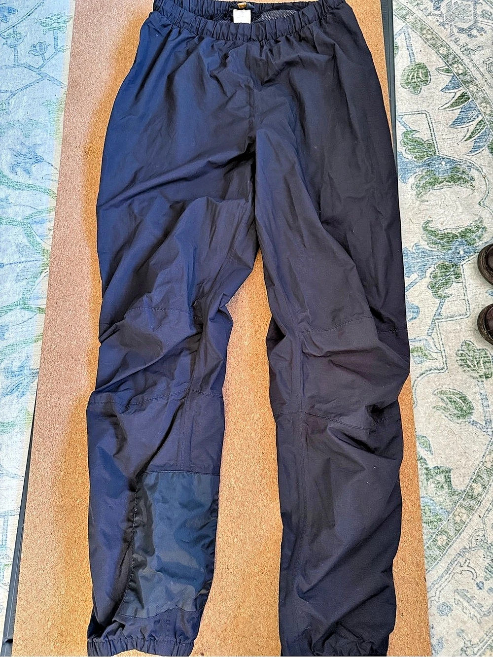 REI Unisex Athletic Rain Pant Size  Large Black